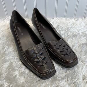 Aerosoles Brown Leather Kitten Heel Loafers Sz 7.5 M
